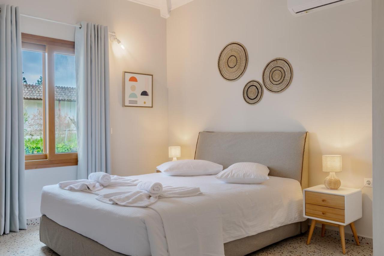 Villa Terra - Laganas Stone Villas エクステリア 写真