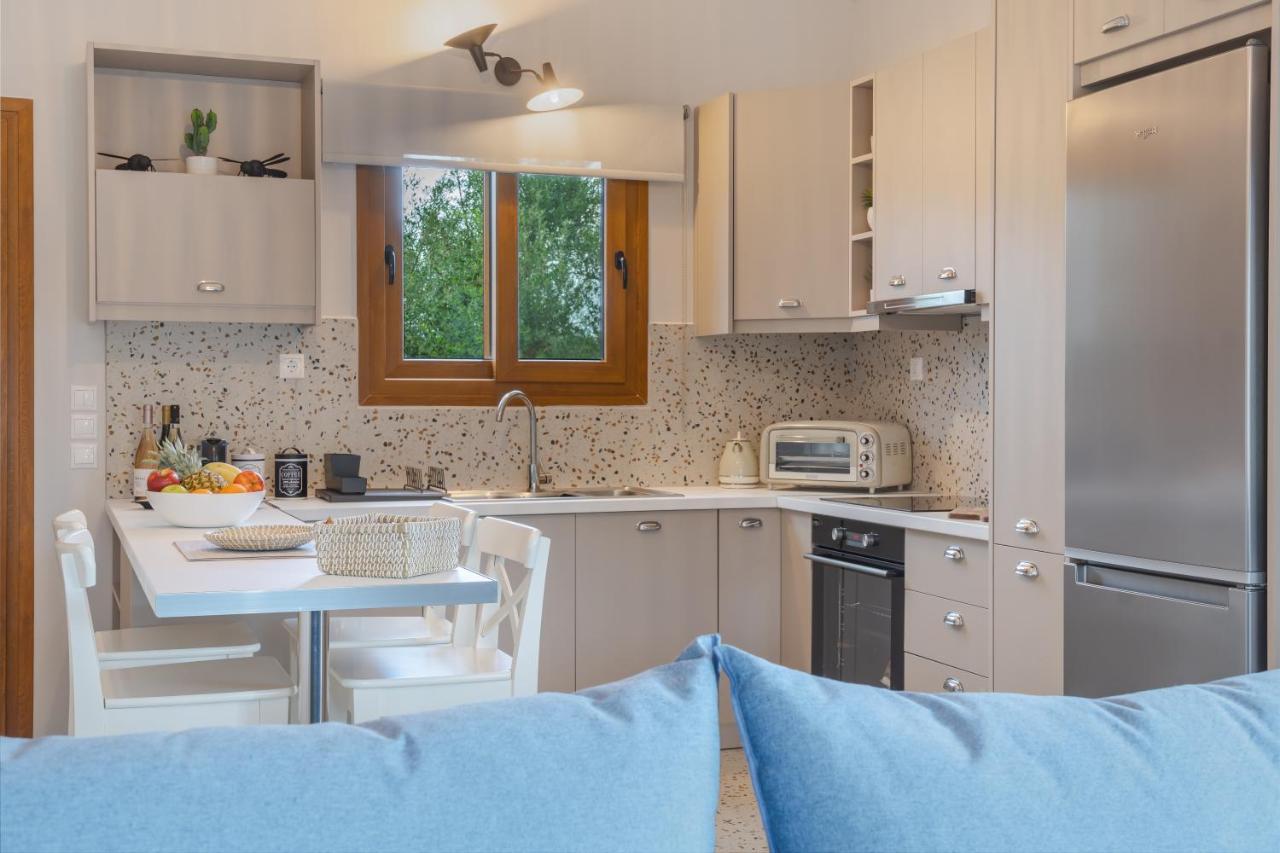 Villa Terra - Laganas Stone Villas エクステリア 写真