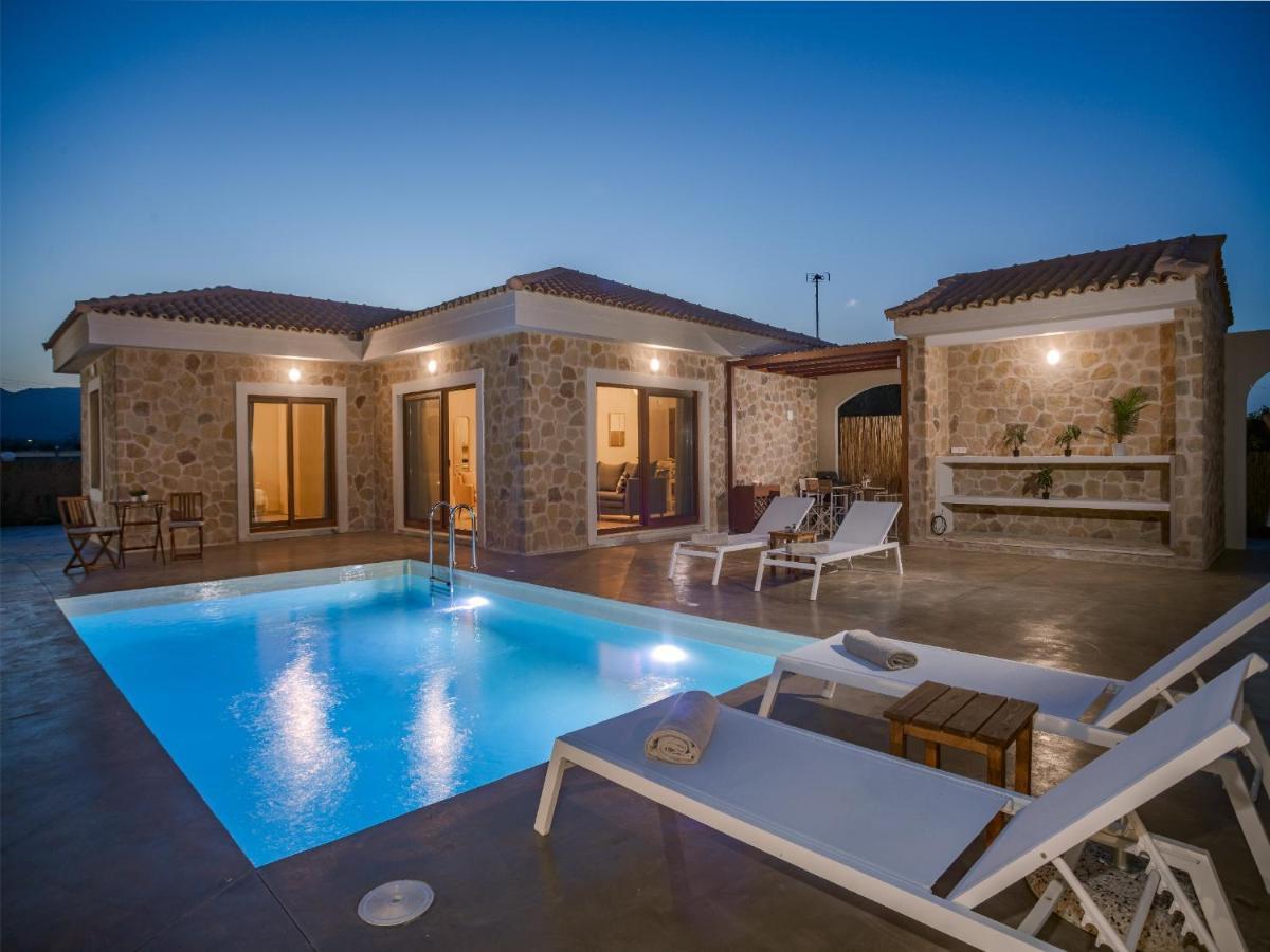 Villa Terra - Laganas Stone Villas エクステリア 写真